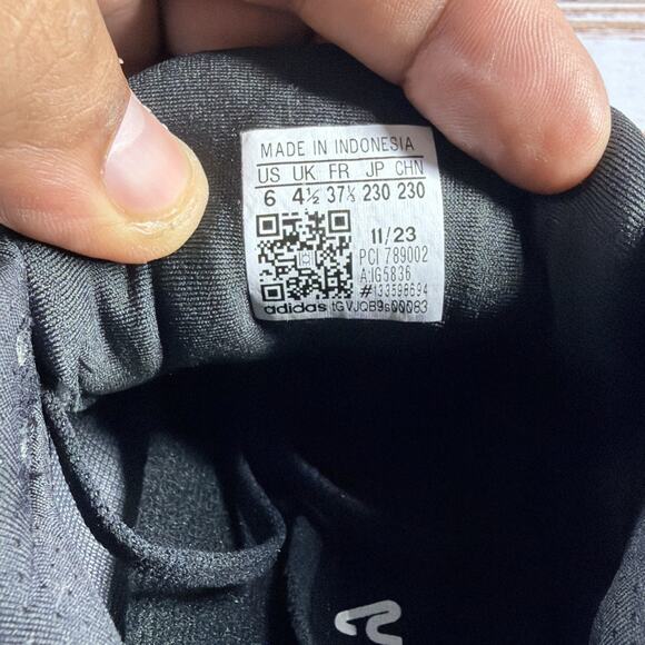 Adidas Supernova Stride 2 Women's Running Shoes Black IH2508 Sz 6 - New - Picture 8 of 8